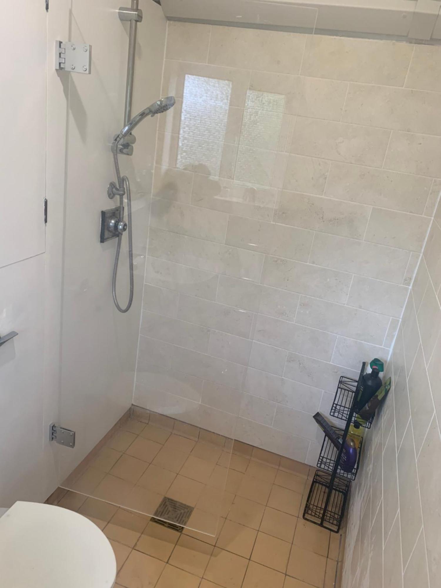 Newly Refurbished One Bedroom With Additional Sofa Bed Self Contained Flat In Garden