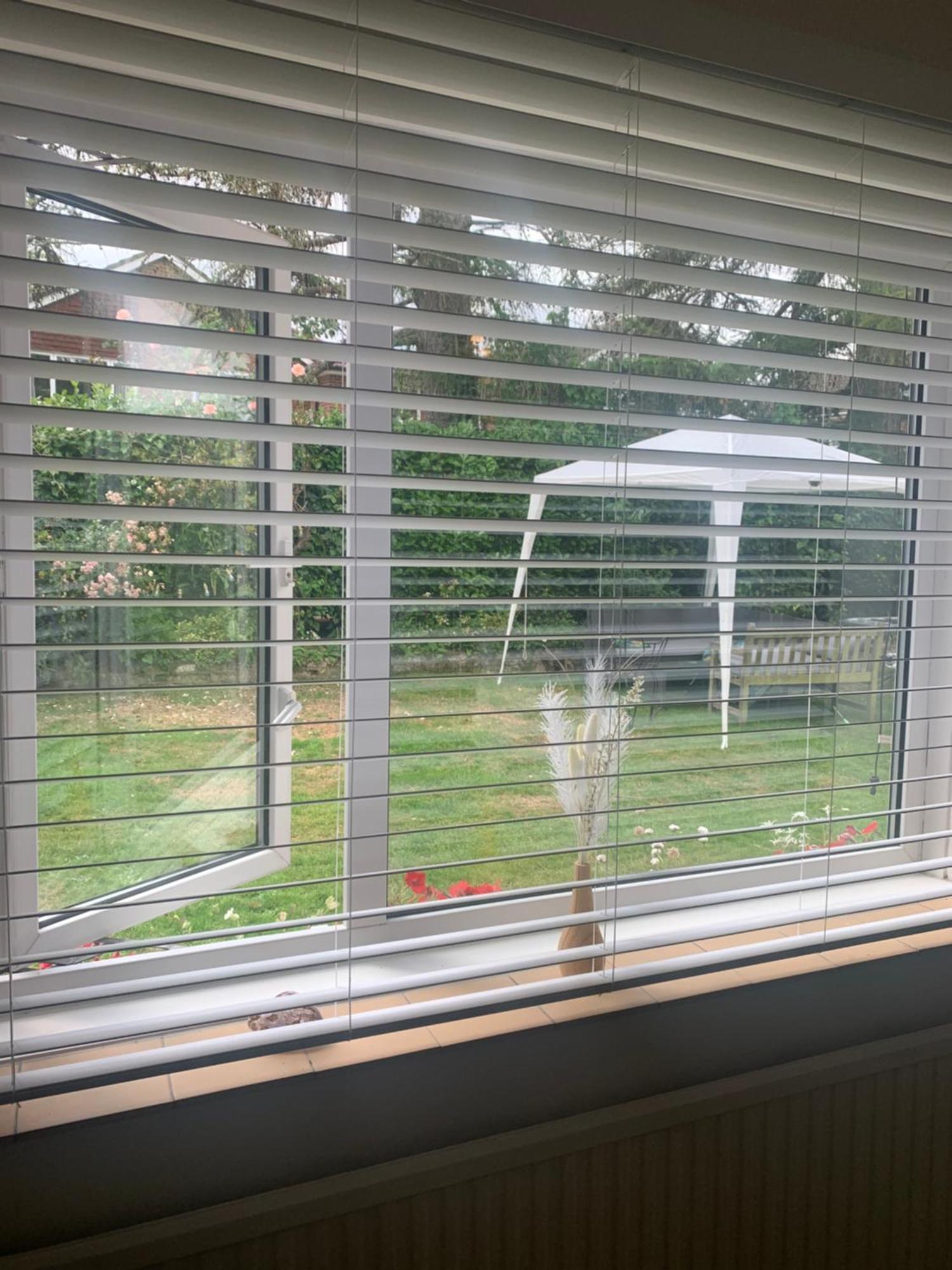 Newly Refurbished One Bedroom With Additional Sofa Bed Self Contained Flat In Garden Apartment