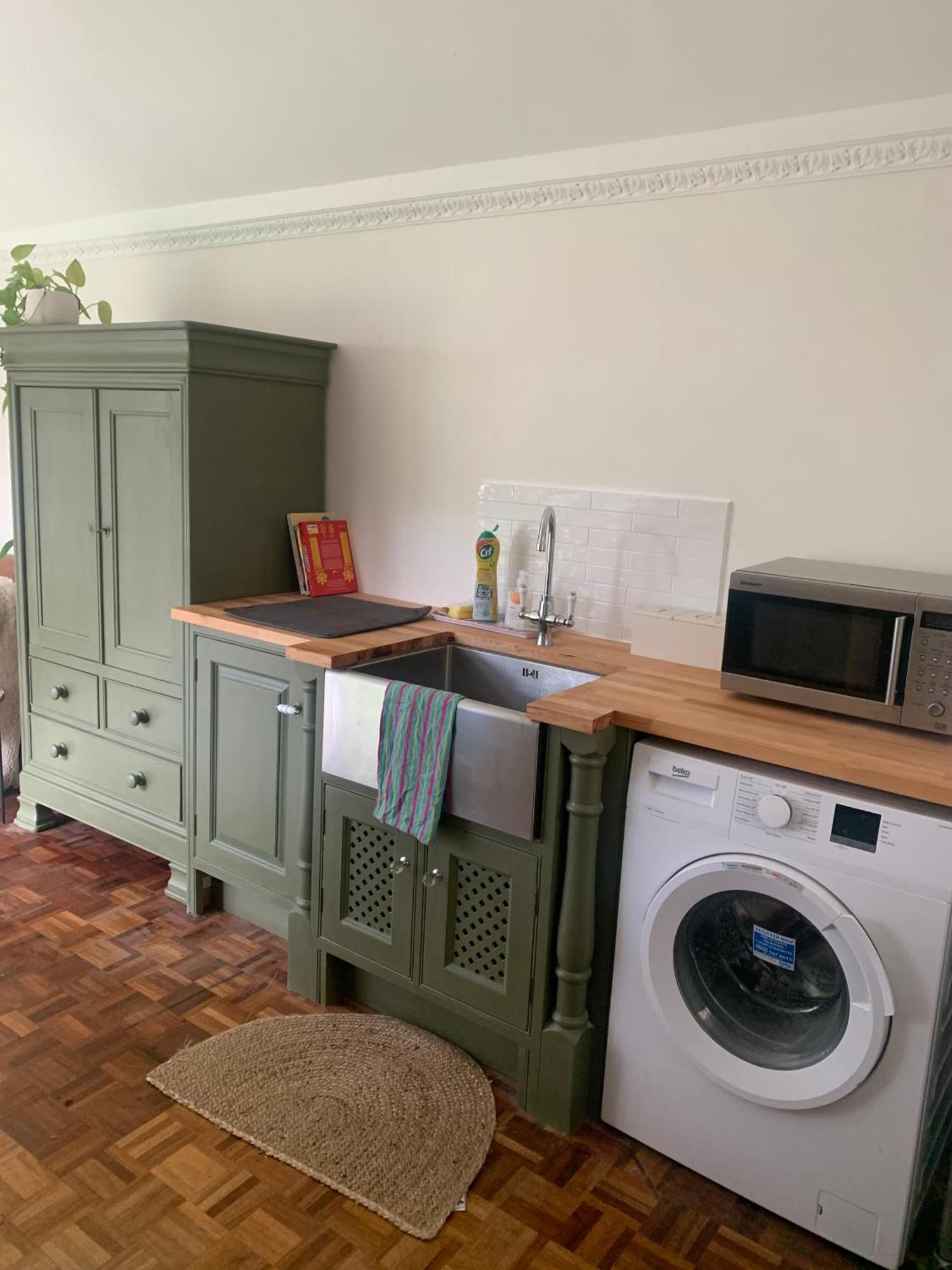Newly Refurbished One Bedroom With Additional Sofa Bed Self Contained Flat In Garden